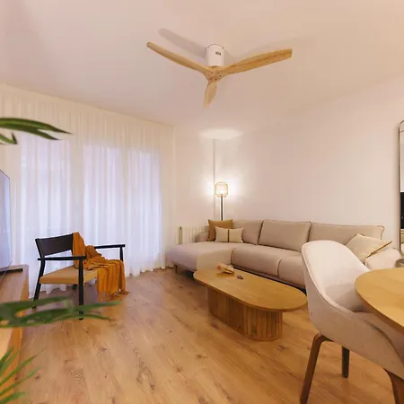 Bravissimo Pou Rodo, 2-bedroom And Bike Friendly Apartamento *