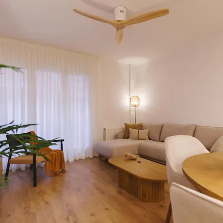 Bravissimo Pou Rodo, 2-bedroom And Bike Friendly Apartment *