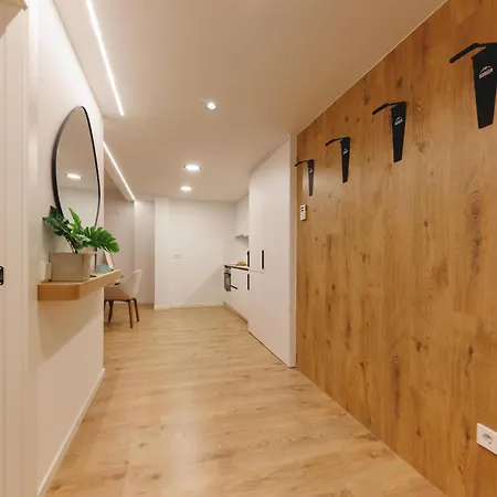 Bravissimo Pou Rodo, 2-bedroom And Bike Friendly Apartment *