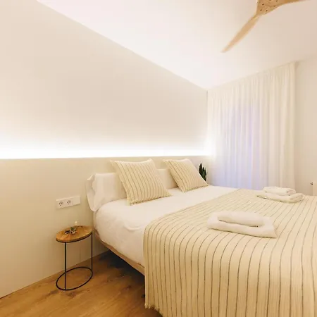 Apartment Bravissimo Pou Rodo, 2-bedroom And Bike Friendly