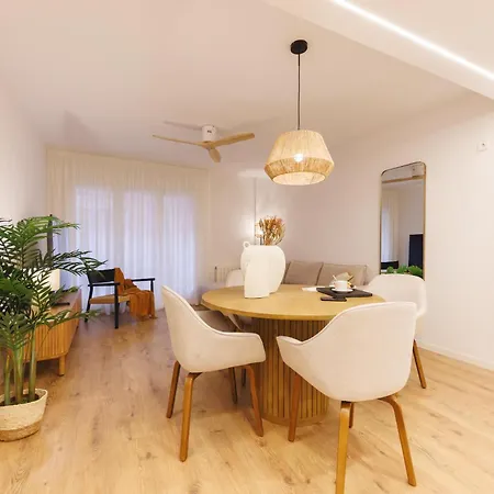 Bravissimo Pou Rodo, 2-bedroom And Bike Friendly Apartment